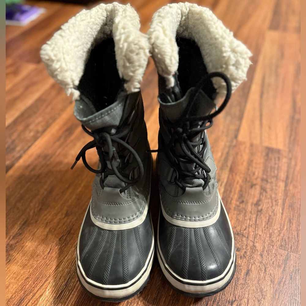 WINTER CARNIVAL™ WOMEN'S WATERPROOF BOOT GREY Women’s 7.5